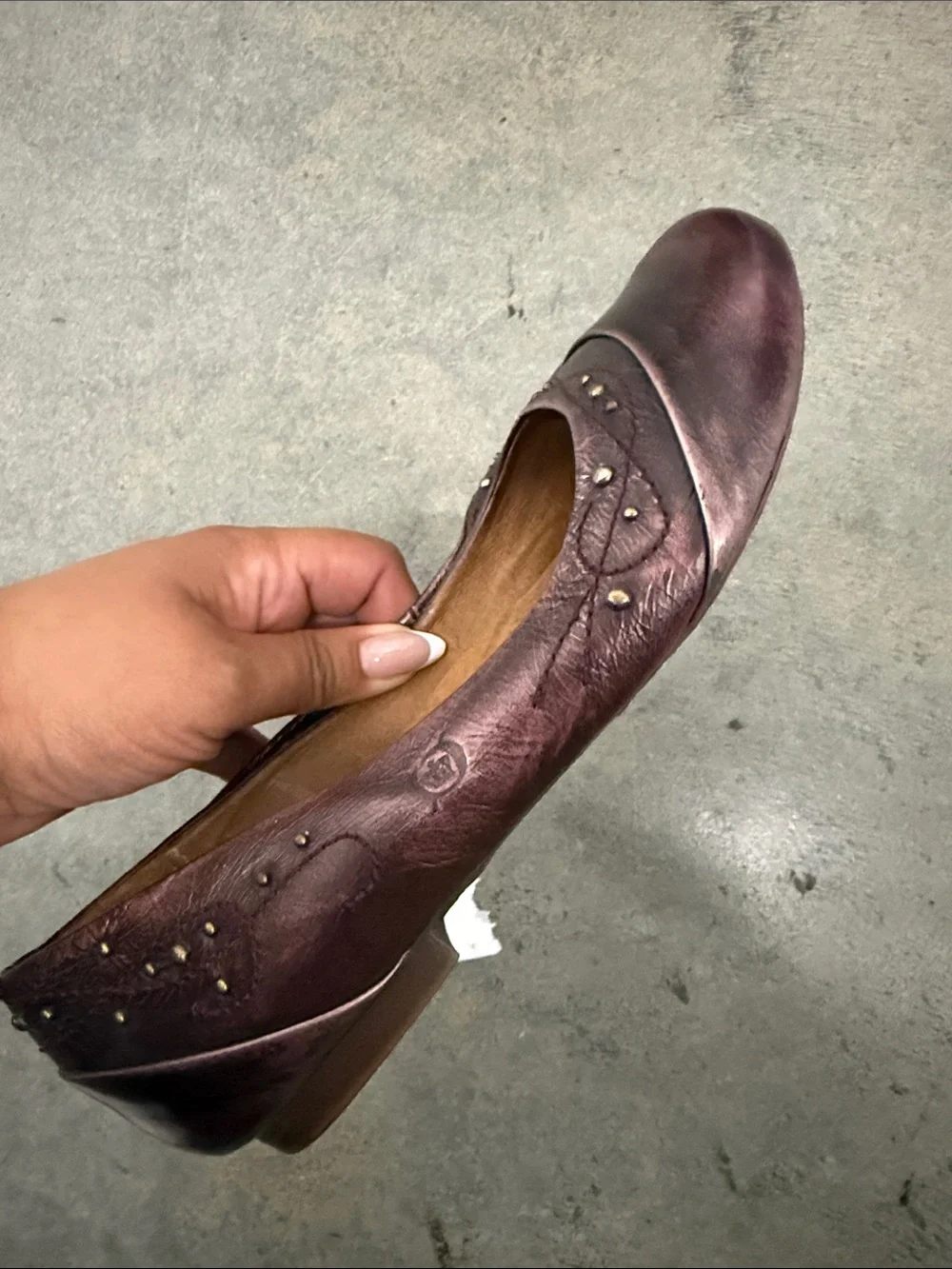 Born Women's Burgundy Leather Ballet Flats